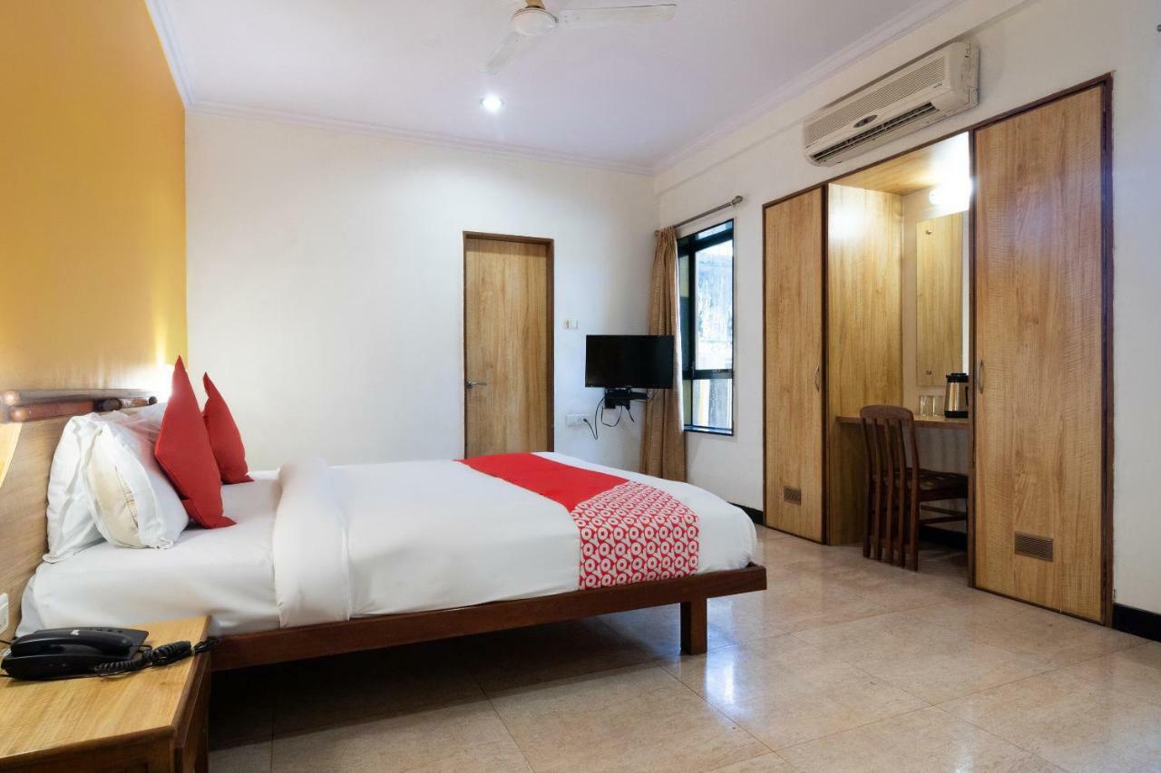 Oyo 44695 Hotel Mango Sawantwadi Екстер'єр фото