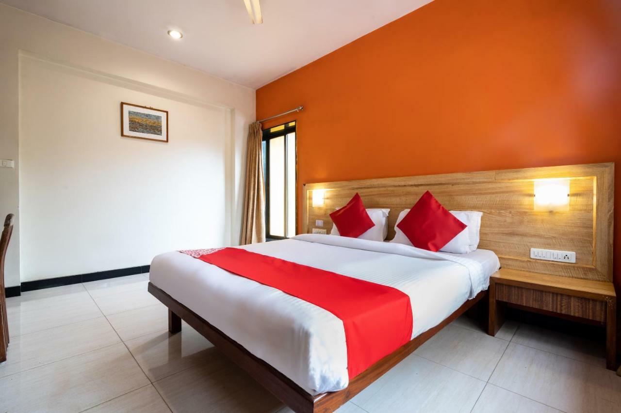 Oyo 44695 Hotel Mango Sawantwadi Екстер'єр фото